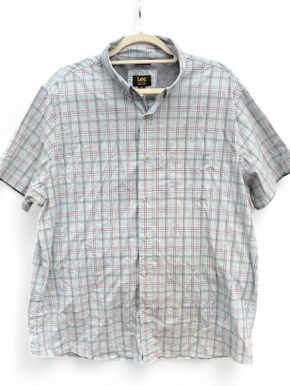 Lee Men’s Short-Sleeve Plaid Button-Down Shirt in Light Blue and Red